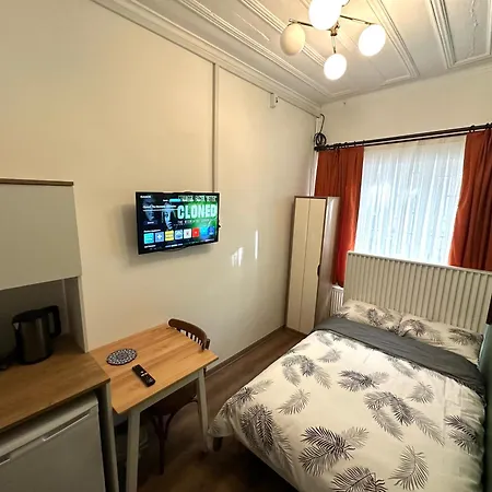 Yellowhouse 1 3*