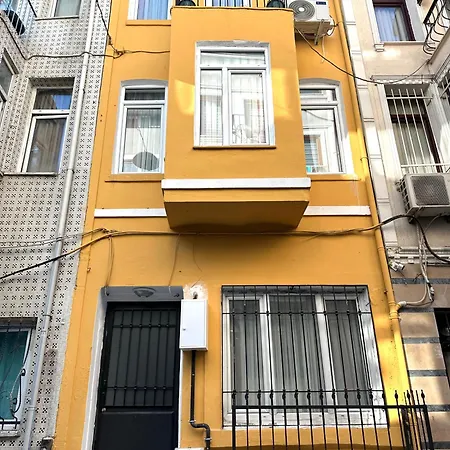 شقة فندقية Yellowhouse 1 3*