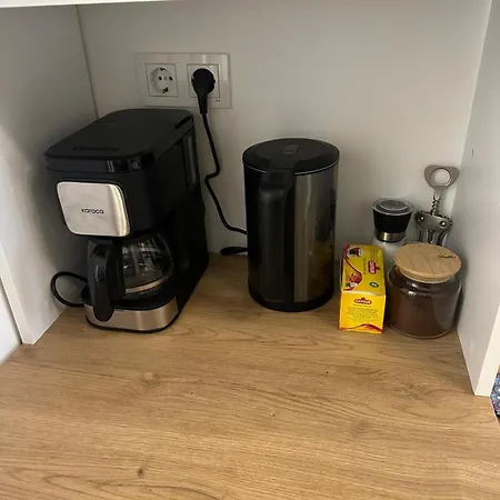 Yellowhouse 1 מלון דירות 3*